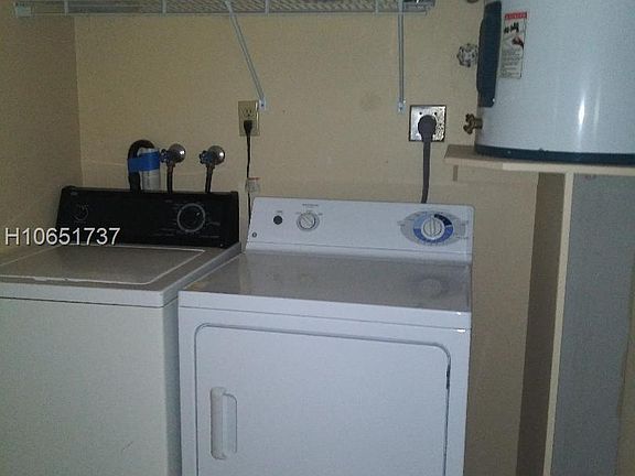2nd image of 2810 SW 87th Ave APT 915