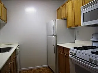 Rented by Siderow Residential Group