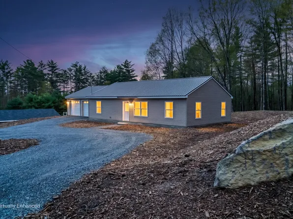 5 Oldham Road, Saint Albans, ME 04971
