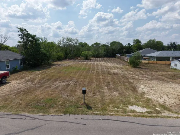 307 Nagel Street LOT:, Seguin, TX 78155