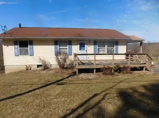 970 Hilton Rd, Apalachin, NY 13732