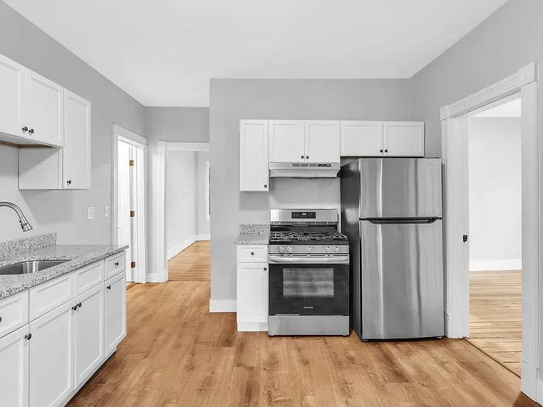 863 Chicopee St #1L — Photo 1