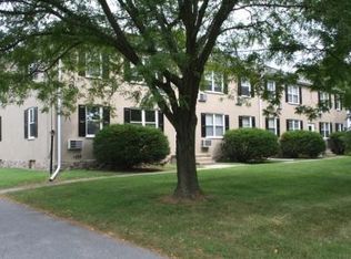 125 Gallagher Rd APT 7, Wayne, PA 19087