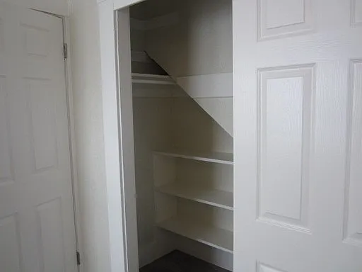 721-727 SVA — Photo 3