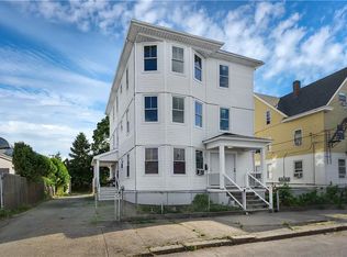21 Locust St, Pawtucket, RI 02860