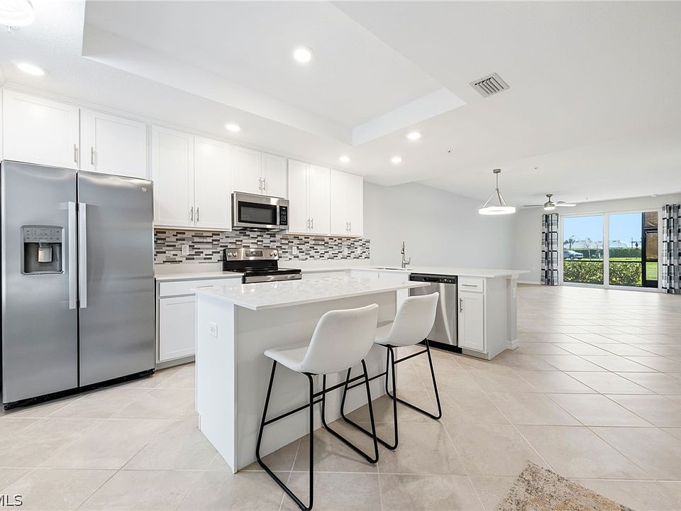 1st image of 14257 Heritage Landing Blvd #1115