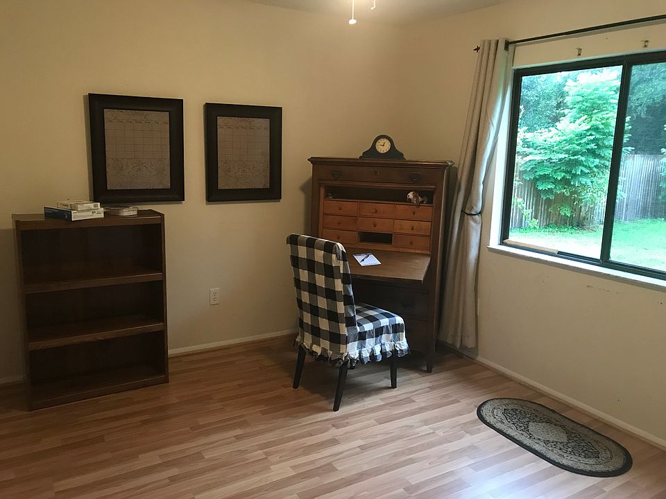 1st image of 18215 Steele Ave
