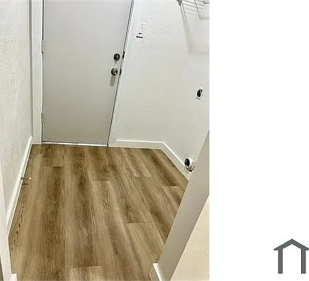 813 Panay Way Dr — Photo 15