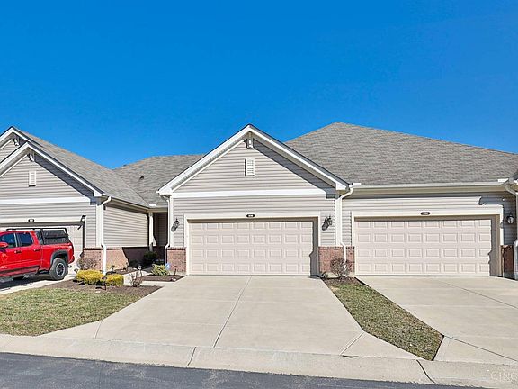 2nd image of 936 Valleywatch Dr