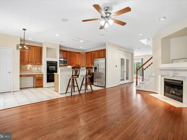 7301 Oldham Leeds Way, Springfield, VA 22150