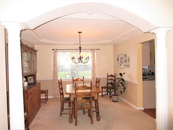 4th image of 6727 Burbage Landing Cir