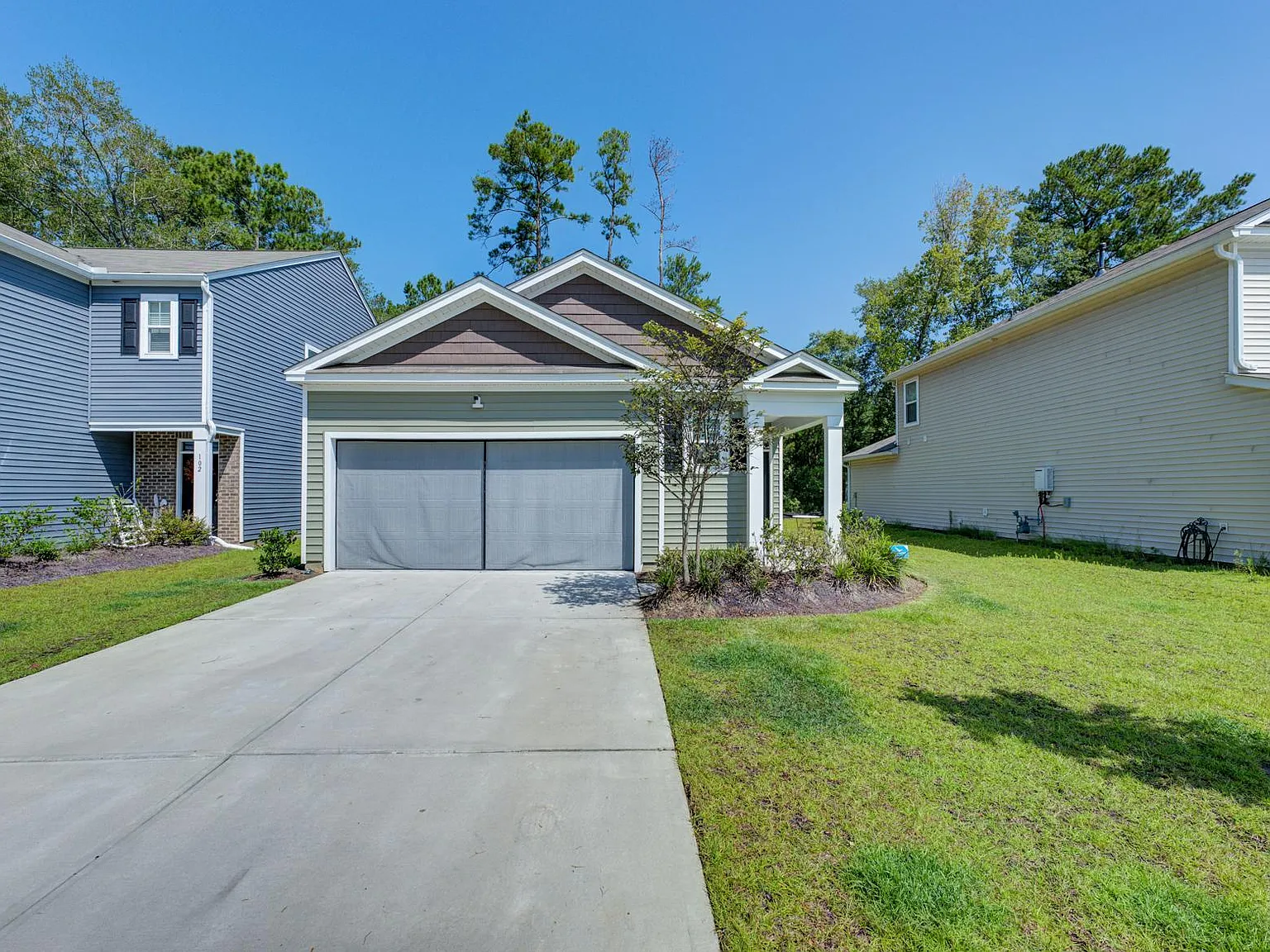 104 Sweet Cherry Ln — Photo 2