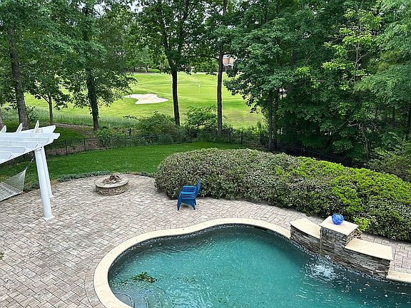 Pool, hammock, view