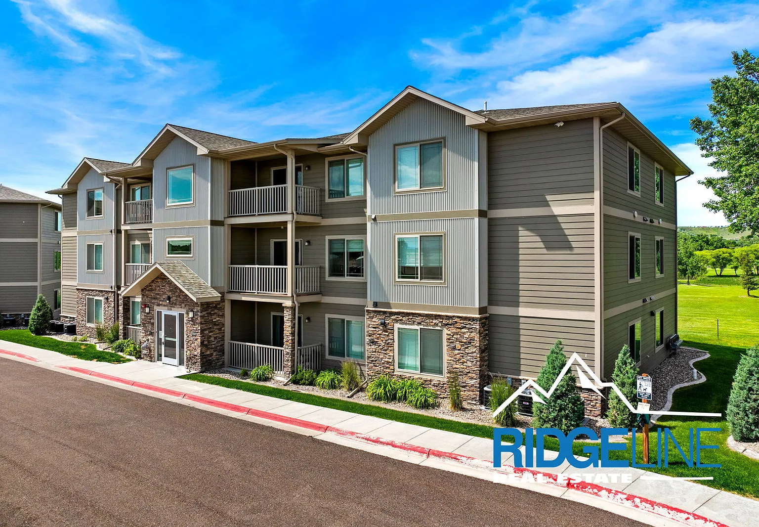Westbrook Apartments — Photo 2