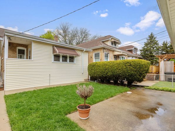 5819 N Markham Ave, Chicago, IL 60646