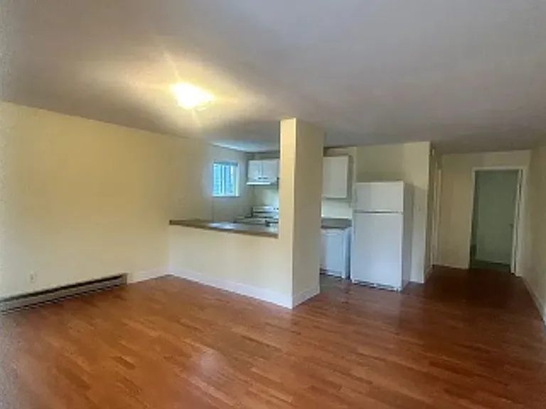 9100 NE 15th Ave — Photo 3