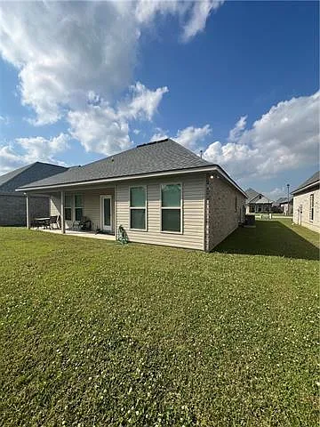 557 Claiborne Trails Dr — Photo 33