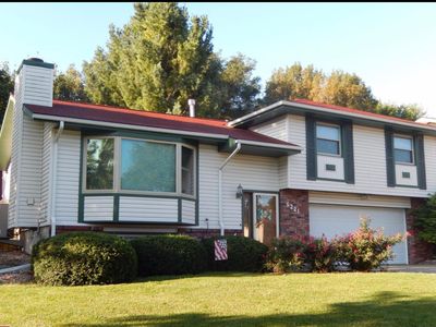 5221 English Dr, Lincoln, NE, 68516
