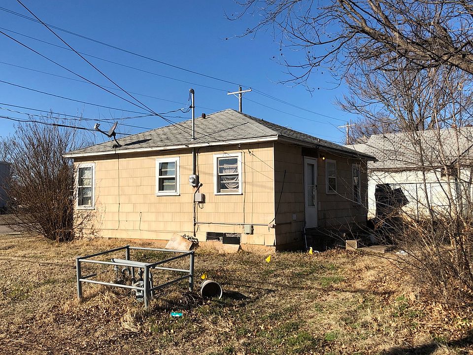 2nd image of 410 N 10th St