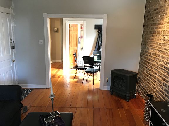 3rd image of 2246 W Palmer St #2