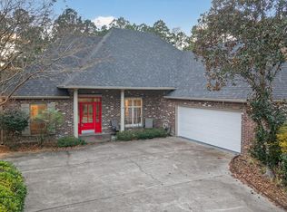 34 China Berry Cir, Carriere, MS 39426