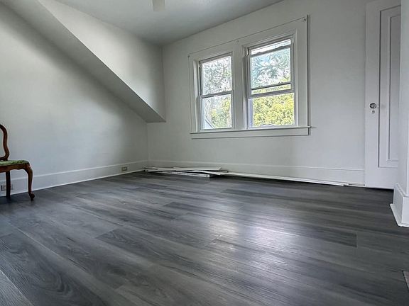 5th image of 105 E Molloy Rd Floor 1