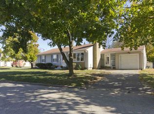21 Leahy St, Rumford, RI 02916