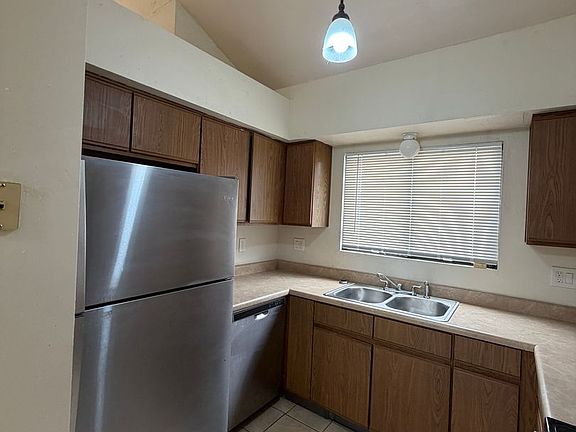 2nd image of 1791 E Copper St #1793