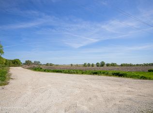 16011 Indian Rd, Newark, IL 60541