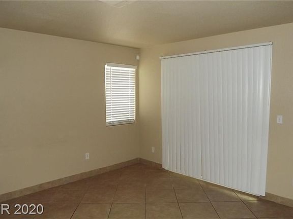 3rd image of 1560 Jamielinn Ln Unit 101