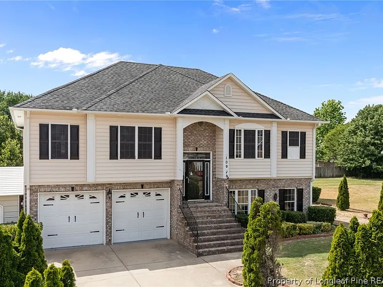 109 Canyon Ct — Photo 46