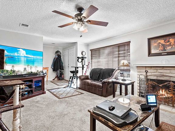3rd image of 21375 Applewood Dr