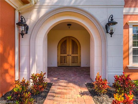 3rd image of 10571 Via Milano Dr APT 1201