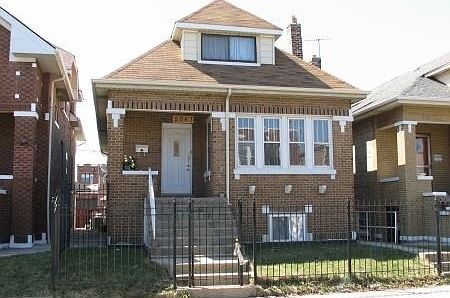 1st image of 5043 W Montana St
