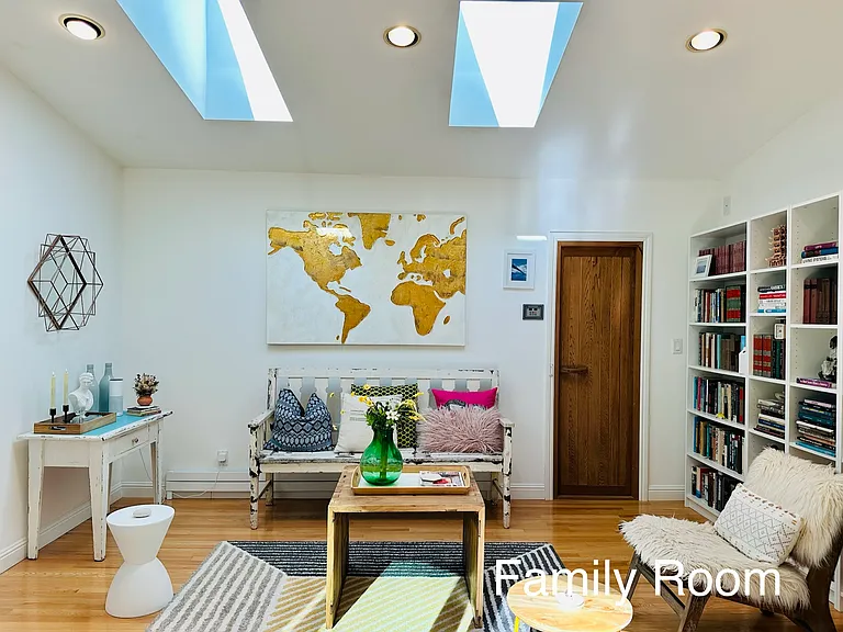 6661 Sir Francis Drake Blvd — Photo 5