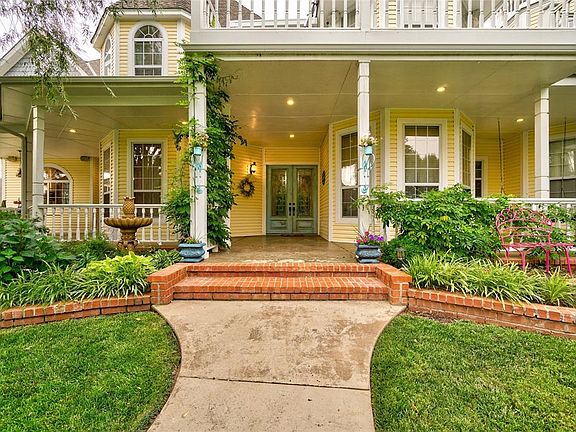 2nd image of 4105 Lake Dr