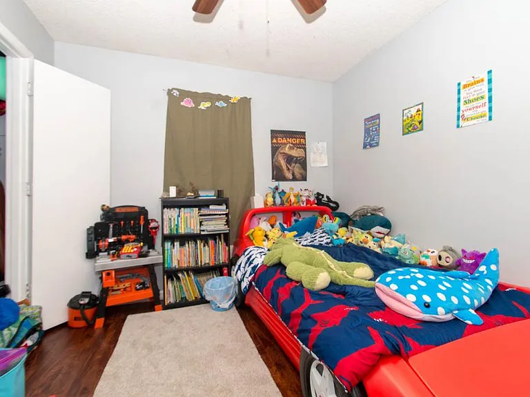 122 Briarwood Dr — Photo 13