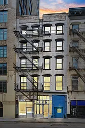 155 Chambers Street in Tribeca