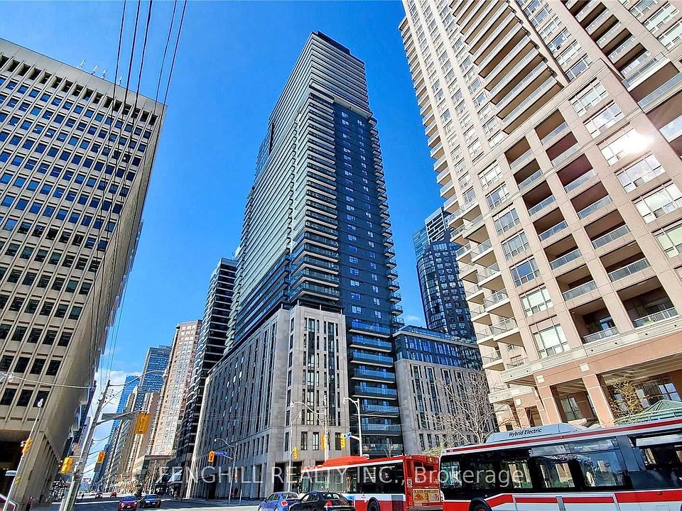 1st image of 955 Bay St #3703
