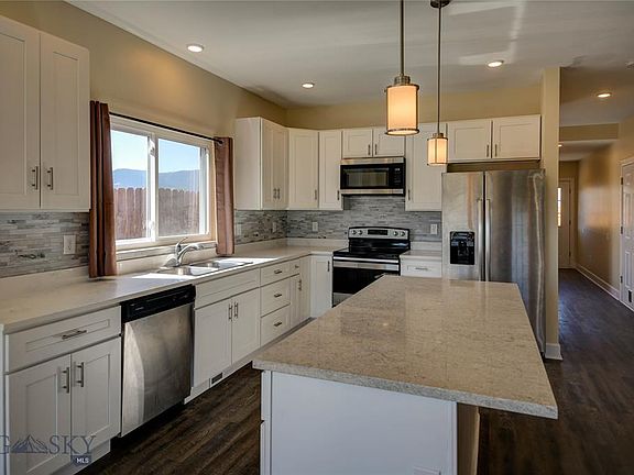 5th image of 802 N 12th St