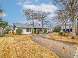 943 Coronado Dr, Gulf Breeze, FL 32563