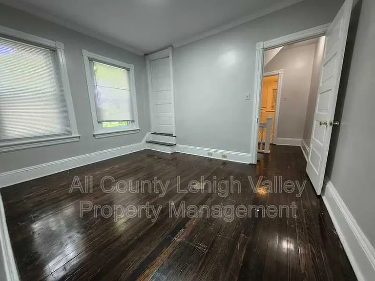 714 Atlantic St — Photo 7