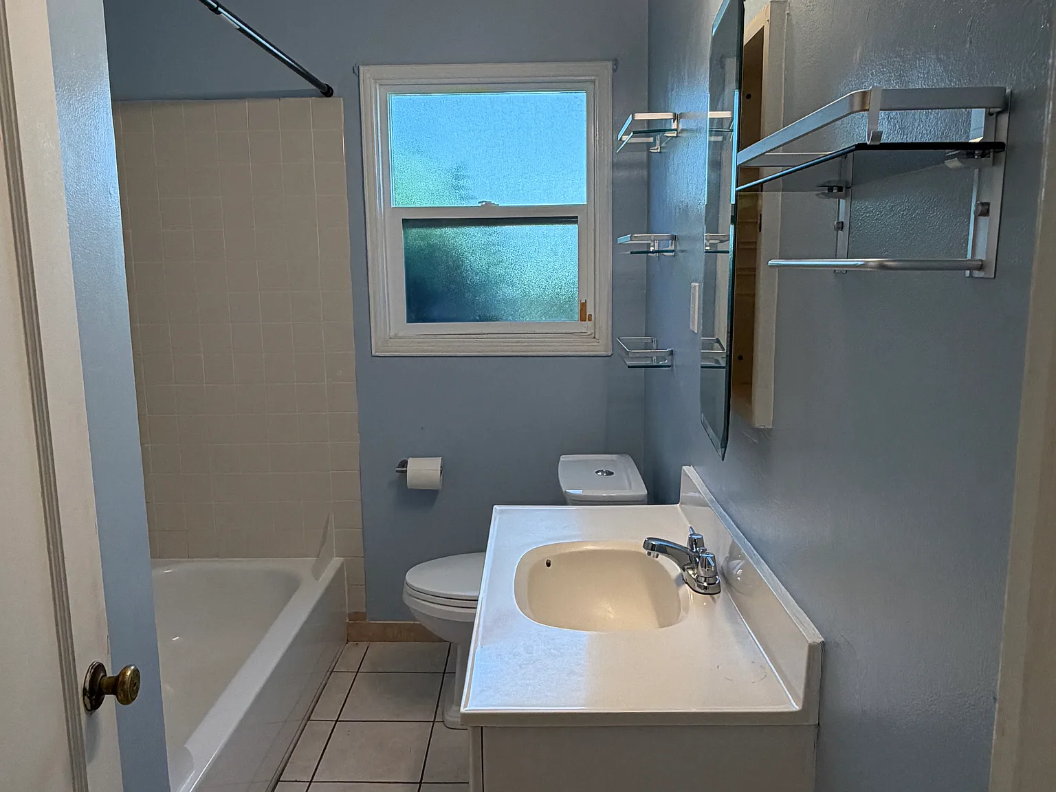 2 bed, 950 sqft, $2,480 — Photo 4