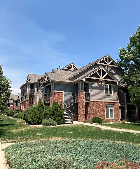 2450 Windrow Dr #E102 — Photo 1