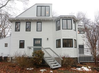 132 Mount Pleasant Ave, Mamaroneck, NY 10543