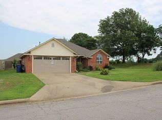 5709 Chapen Dr, Fort Smith, AR 72916