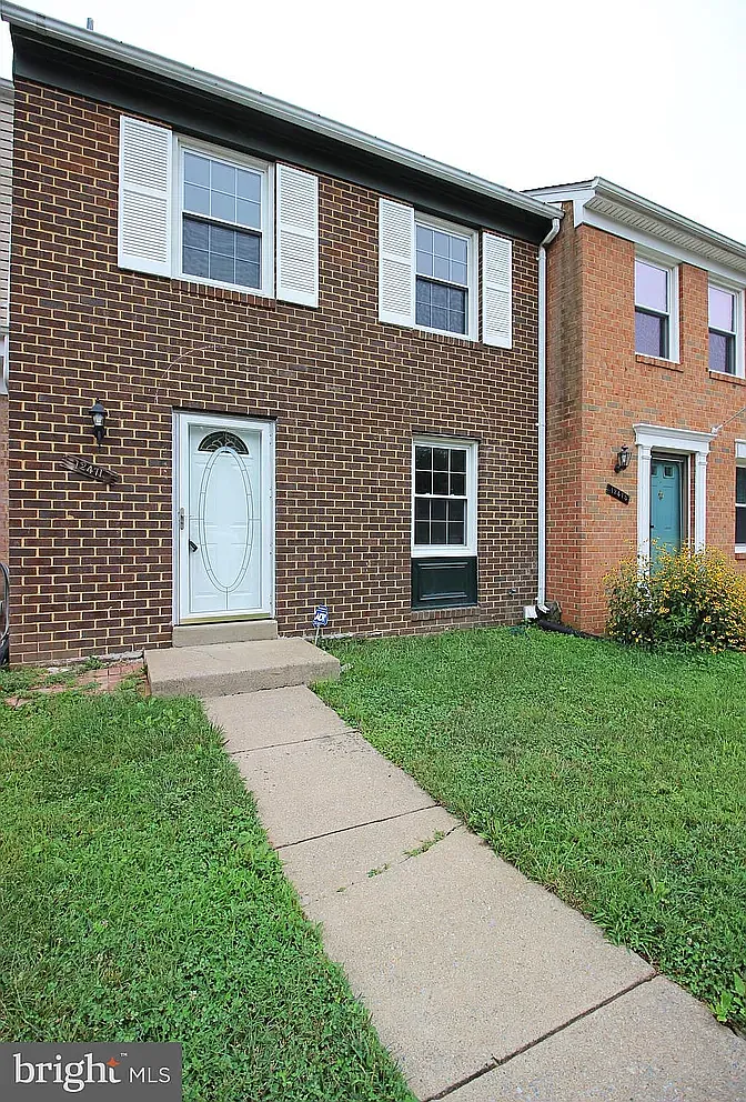 4 bed, 1850 sqft, $950 — Photo 1