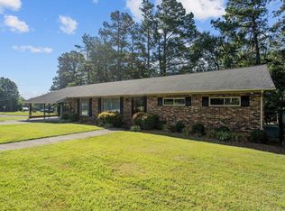 102 Crestwood Dr, Roxboro, NC 27573