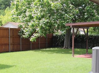 10025 Bugle Dr, Fort Worth, TX 76108