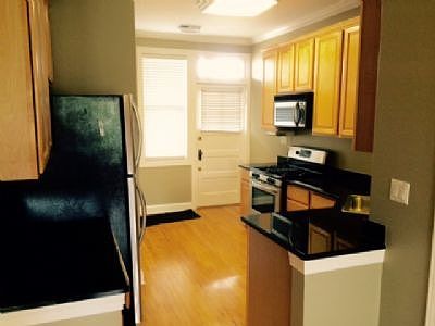 3rd image of 4202 W Leland Ave #3